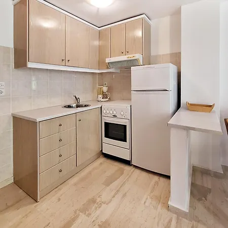 Achlia Sea Side Retreat 1 * לרפטרה