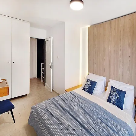 Achlia Sea Side Retreat 1 לרפטרה