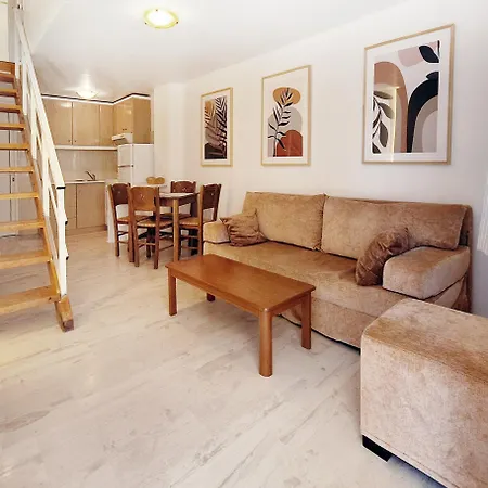 Achlia Sea Side Retreat 1 דירה